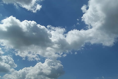 sky, blue, bright, clouds, nature, summer, blue sky, cloud - sky, cloudscape, beauty in nature, atmosphere, scenics - nature, backgrounds, overcast, wind, environment, white color, fluffy, dramatic sky, idyllic, no people, sunlight, meteorology, outdoors, climate, clean, 4K, CC0, public domain, royalty free
