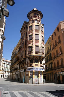 malaga, gade, tom, bygget struktur, arkitektur, bygning udvendig, bygning, himmel, by, natur, lav vinkel visning, dag, skyfri himmel, sollys, ingen mennesker, tårn, rejsemål, udendørs, historie, fortiden, høj - høj, vindue, 4K, CC0, offentligt domæne, royaltyfrie
