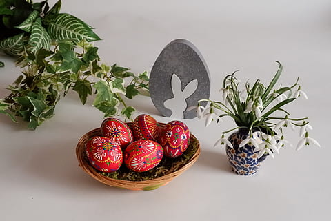 red easter eggs, ornament, easter, egg, close, basket, season, give, sorbian easter eggs, bossi technology, colorful easter eggs, spring, painting easter eggs, colorful eggs, painted eggs, customs, easter decor, easter decorations, chicken eggs, happy easter, food, food and drink, healthy eating, fruit, plant, freshness, wellbeing, indoors, still life, no people, nature, red, leaf, studio shot, plant part, flower, container, table, close-up, 4K, CC0, public domain, royalty free