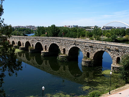merida, inşaat, mimari, nehir, köprü, Su, taş, Roma, Kent, ispanya, yapılı yapı, köprü - insan yapımı yapı, bağ, kemer köprüsü, kemer, doğa, gökyüzü, dış yapı, taşımacılık, ağaç, gün, yansıma, insansız, seyahat yerleri, açık havada, kemerli, 2K, CC0, kamu malı, telif ücretsiz