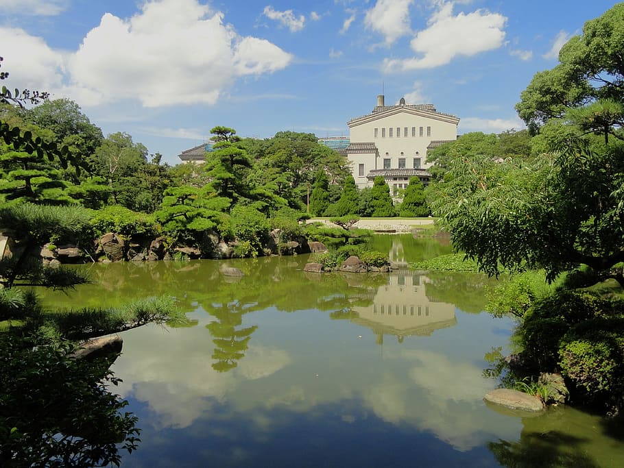 Osaka, Japonija, debesys, vaizdingas, Osaka, Japonija, dangus, pastatas, ežeras, medžiai, pobūdį, išorėje, atspindžiai, vanduo, vasara, pavasaris, architektūra, istorija, kelionės tikslai, atspindys, medis, pastatyta struktūra, pastato išorė, augalų, debesis - dangus, dieną, krantinė, nėra žmonių, augimą, praeitis, lauke, vyriausybė, 4K