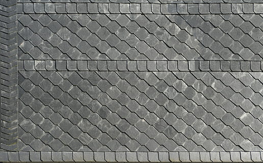Antenne, Fotografie, grau, gemauerter Boden, Schindel, Fassade, Schiefer, Wandfliesen, Gebäude, Hintergrund, Textur, Struktur, abstrakt, alte Stadt, Zuhause, altes Gebäude, Hintergründe, Muster, Vollbild, texturiert, keine Leute, Wiederholung, Design, Nahansicht, Fußweg, Straße, draußen, gestalten, Tag, Kopfsteinpflaster, Metall, Bodenbelag, die Architektur, gebaute Struktur, Beton, Dachziegel, 5K, CC0, gemeinfrei, lizenzfrei