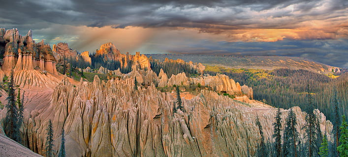 high-angle photography, trees, mountain, rocky, mountains, orange, sunset, tree, forest, cloud, landscape, sun ray, rock, high resolution, hi-re, panorama, colorado, la garita wilderness, wheeler geologic area, sky, scenics - nature, environment, rock - object, beauty in nature, nature, cloud - sky, land, solid, travel destinations, travel, plant, multi colored, sun, outdoors, no people, coniferous tree, pine tree, pine woodland, 8K, CC0, public domain, royalty free