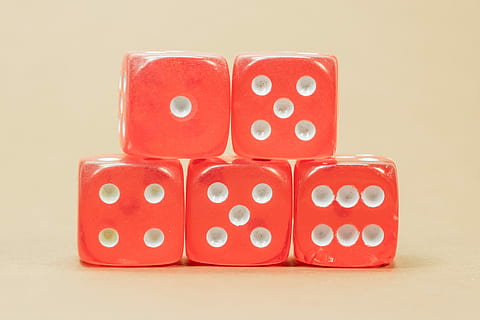 five, orange, dice, white, surface, Game Cube, Instantaneous Speed, cube, pay, play, poker, play poker, gambling, toys, lucky dice, red, luck, random, lucky number, gesellschaftsspiel, addiction, prevention, profit, distribution, poker game, casino, cube table, chance, leisure games, group of objects, opportunity, studio shot, arts culture and entertainment, spotted, indoors, stack, leisure activity, no people, relaxation, cut out, colored background, risk, group, cube shape, 4K, CC0, public domain, royalty free