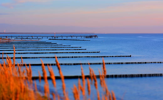 acque, mare, riflessione, cielo, natura, ora blu, acqua, tramonto, orizzonte, orizzonte sull'acqua, bellezza nella natura, scenics - natura, la tranquillità, scena tranquilla, colore arancione, nessuno, idilliaco, all'aperto, scena non urbana, lungomare, nuvola - cielo, spiaggia, 5K, CC0, dominio pubblico, privo di copyright