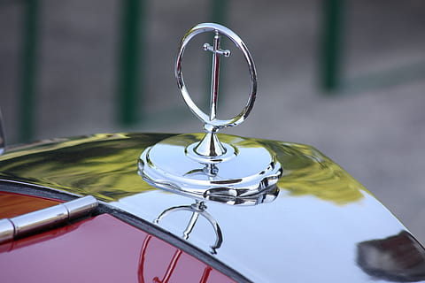 vecchi tempi, Excalibur, dettaglio automatico, costoso, veicoli, vecchio, classico, vecchia macchina, rarità, auto, auto d'epoca, lusso, storicamente, cromo, nessuno, avvicinamento, girato in studio, movimento, in casa, concentrarsi sulle conoscenze acquisite, acqua, cibo e bevande, vetro - materiale, rinfresco, caduta, metallo, riflessione, spruzzi, sfondo colorato, far cadere, freschezza, rosso, concentrico, 4K, CC0, dominio pubblico, privo di copyright