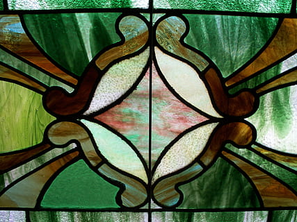 Glasmalerei, Grün, Fenster, Muster, befleckt, Glas, bunt, Design, Kirche, Dekoration, durchscheinend, Kunst und Handwerk, Nahansicht, Kreativität, keine Leute, Vollbild, mehrfarbig, drinnen, Wandbau - Funktion, Hintergründe, Darstellung, die Architektur, Wandgemälde, Blumenmuster, Tag, grüne Farbe, gebaute Struktur, texturiert, Farbe, aufwendig, 4K, CC0, gemeinfrei, lizenzfrei