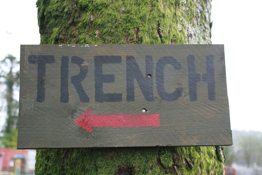 guerra, trinxeres, guerra Mundial, comunicació, text, guió occidental, signe, informació, tronc de l'arbre, tronc, signe d'informació, primer pla, dia, arbre, planta, centrar-se en primer pla, cap gent, naturalesa, orientació, a l'aire lliure, símbol, missatge, lletra majúscula, 4K