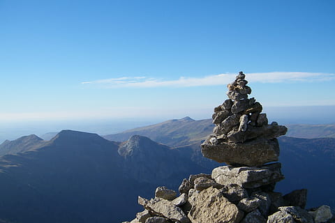 hora, cantal, Pohled, rock - objekt, Příroda, nikdo, scén, nebe, scenics - příroda, krása v přírodě, klid, Skála, klidné scény, pevný, moře, mrak - nebe, mimoměstské scény, voda, pohoří, přistát, den, idylický, životní prostředí, venku, 2K, CC0, veřejná doména, bez autorských práv