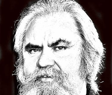 om, față, barbă, sprâncene, alb-negru, portret, Păr facial, privind camera, lovitură de cap, masculi, oameni adevărați, bărbați, o persoana, a închide, matur adult, vedere din față, adult, bărbați maturi, stiluri de viață, în interior, bărbați adulți, la mijlocul adulților, umane, mustață, Fundal negru, contemplare, coafura, 1080P, CC0, domeniu public, fără drepturi de autor