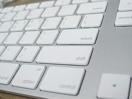 apple keyboard, Computer, Enterprise, Input, keyboard, enter the computer, hardware, vein, computer keyboard, computer key, technology, text, communication, no people, computer equipment, connection, computer part, close-up, western script, full frame, indoors, wireless technology, laptop, white color, letter, backgrounds, keypad, surfing the net, 4K, CC0, public domain, royalty free