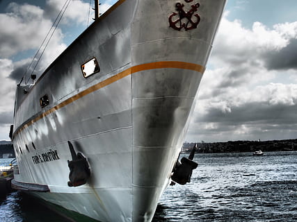 ferri, vaixell, error, arrencada, Istanbul, bosphorus, vaixell nàutic, núvol - cel, cel, mar, aigua, transport, manera de transport, naturalesa, dia, veler, vela, a l'aire lliure, cap gent, moviment, arc de vaixell, Enviament, metall, creuer, 4K, CC0, domini públic, lliure de regalies