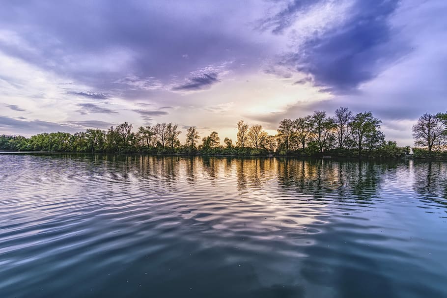 llac, posta de sol, abendstimmung, núvols, naturalesa, aigua, cel, atmosfèric, tarda, paisatge, reflexió de l’aigua, bonic, romanç, crepuscle, romàntic, baviera, cel de la nit, hora blava, núvol - cel, tranquil·litat, reflexió, bellesa a la natura, escena tranquil·la, arbre, escenics - natura, cap gent, davant del mar, ondulat, planta, a l'aire lliure, idíl·lic, escena no urbana, 5K