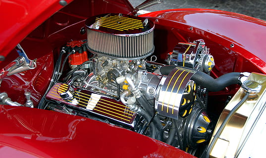 bilmotor, tilpasset, krom, skinnende, bil, automobil, køretøj, transportmidler, klassisk, årgang, at vise, hastighed, motor, reparation, auto, mekaniker, metal, strøm, teknologi, hætte, vedligeholdelse, mekanisk, automotive, retro, design, poleret, transportform, rød, musikinstrument, høj vinkel visning, land køretøj, motor køretøj, maskineri, musikalsk udstyr, ingen mennesker, tæt på, musik, guitar, dag, streng instrument, indendørs, 2K, CC0, offentligt domæne, royaltyfrie