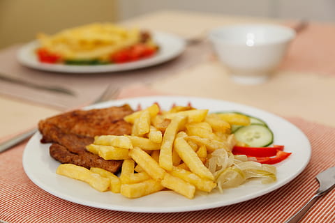 cooked, food, fries, beef, chips, diet, dinner, dish, eat, french, fry, lunch, meal, meat, plate, pork, restaurant, roast, roasted, steak, vegetable, fast food, potato, french fries, ready-to-eat, prepared potato, food and drink, unhealthy eating, fried, close-up, focus on foreground, indoors, deep fried, freshness, table, condiment, no people, snack, fast food french fries, crockery, 4K, CC0, public domain, royalty free