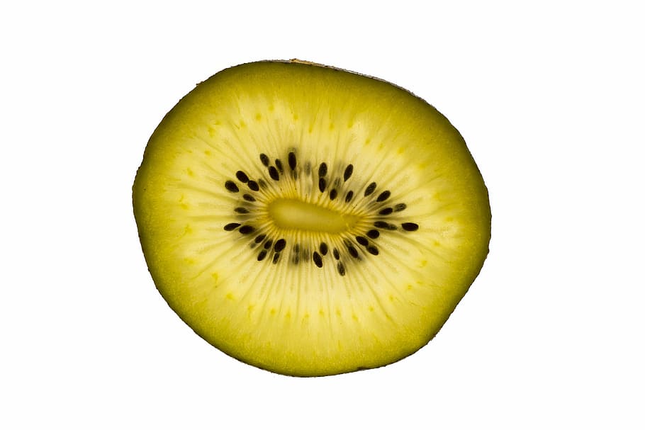 kiwi a fette, macro, sfondo bianco, frutta, Kiwi, verde, sezione trasversale, taglio, fetta, mangiare sano, cibo, colore verde, freschezza, cibo e bevande, girato in studio, benessere, ritagliare, avvicinamento, in casa, nessuno, singolo oggetto, seme, cerchio, maturo, cibo vegetariano, 4K