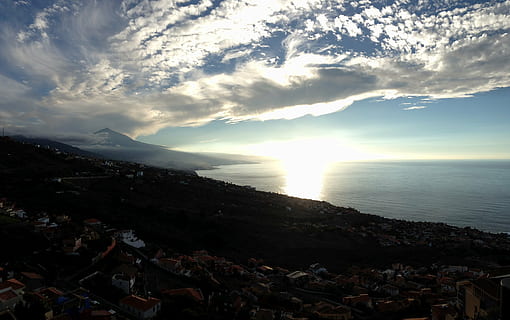Freitag, Instagram, Denken, Landschaft, Teneriffa, nachdenklich, Ruhe, Herbst, Natur, Himmel, Berglandschaft, das Licht der Sonne, Sonnenuntergang, beobachten, Sonnenuntergang beobachten, Urlaub, wolkig, Licht, Sauerstoff, Luft, Meteorologie, Atmosphäre, Hallo, Tag, Klima, Wolke, Paradies, Kanarische Inseln, Blau, Melancholie, Meer, Sommer-, blauer Himmel, paradiesisch, Wasser, frische Luft, Erinnerungen, Soledad, rein, Küste, Schönheit in der Natur, wolke - himmel, Berg, Szenen - Natur, Strand, Land, ruhige Szene, keine Leute, Sonnenlicht, draußen, Sonnenstrahl, Rock, 4K, CC0, gemeinfrei, lizenzfrei