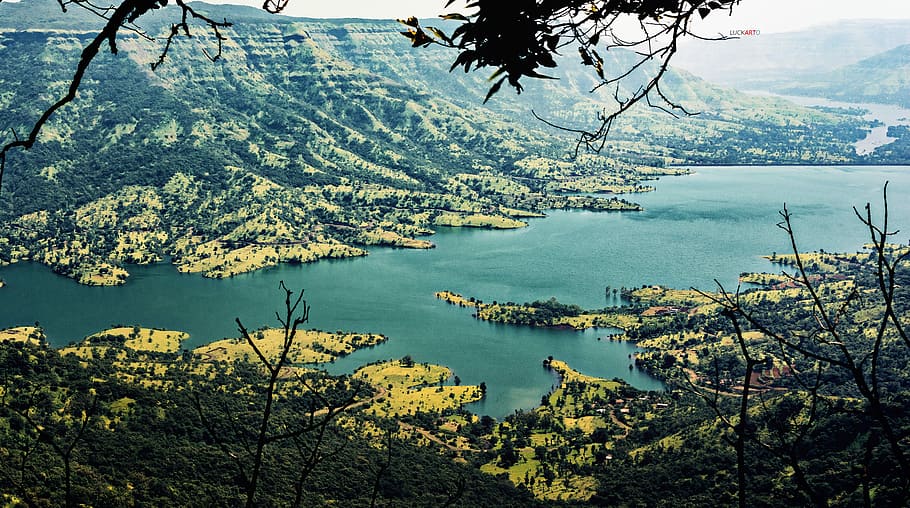 utopia del districte, fotografia de paisatge, cos, aigua, envoltat, verd, muntanyes, muntanya, arbre, llac, riu, penya-segat, rock, paisatge, vall, barranc, rivendell, fantasia, utopi, sortarto, indi, planta, bellesa a la natura, escenics - natura, tranquil·litat, escena tranquil·la, naturalesa, dia, idíl·lic, escena no urbana, cap gent, vista d’angle alt, terra, creixement, a l'aire lliure, 5K
