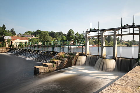 lock, river, channel, nature, water, architecture, sky, tree, built structure, sunlight, plant, day, no people, motion, dam, connection, bridge, hydroelectric power, bridge - man made structure, clear sky, fountain, outdoors, flowing water, flowing, 5K, CC0, public domain, royalty free